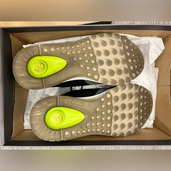 ECCO ST.1 Sneaker Magnet Dark Shadow Suede
Comfort Shoes Men's Size 7.5 - Picture 4 of 5